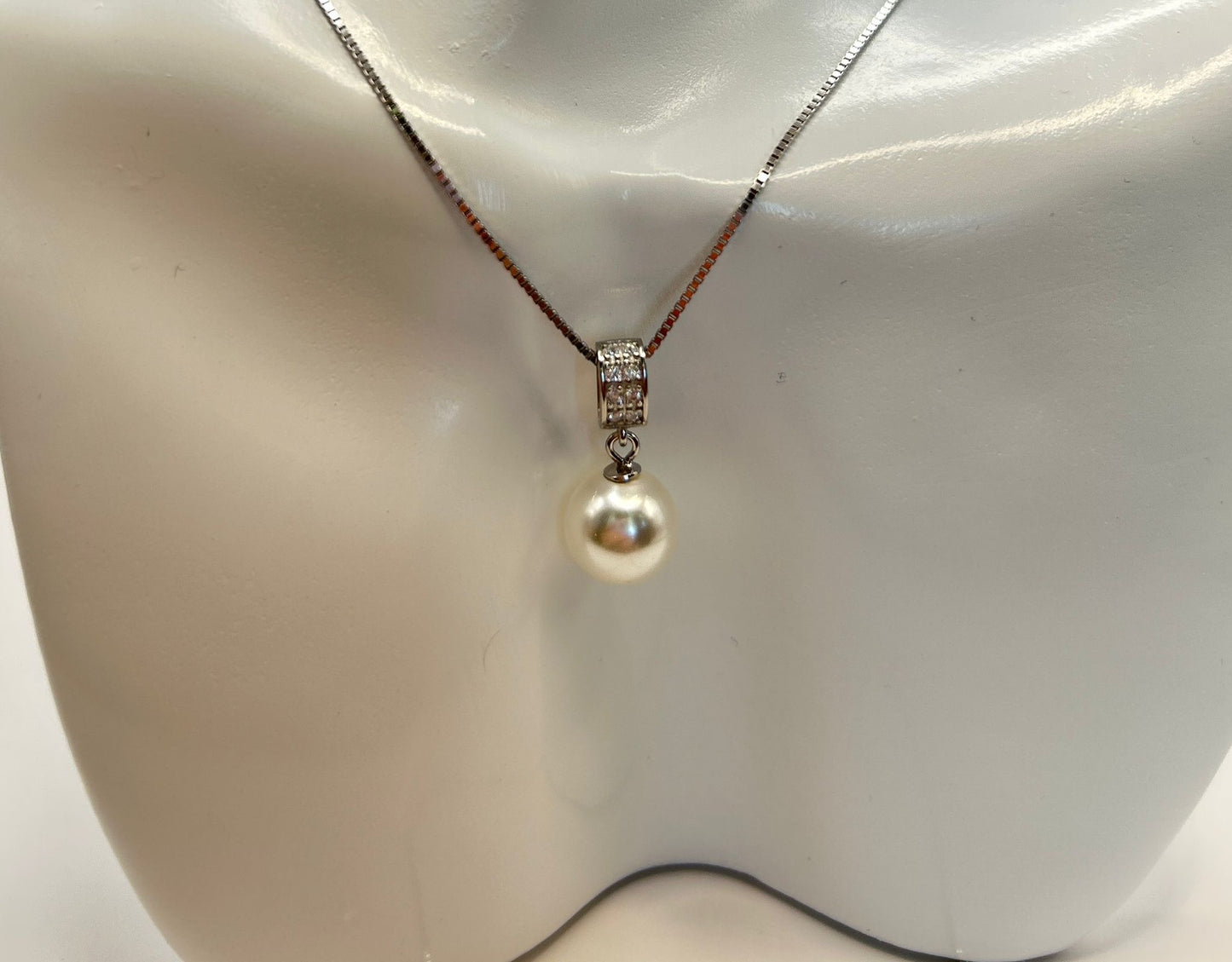 Halsband
