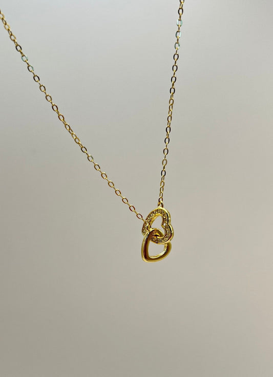 Halsband